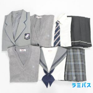 進徳女子高校の制服を買取いたしました アイキャッチ画像