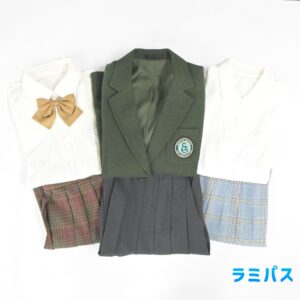 洗足学園高校の制服を買取いたしました アイキャッチ画像