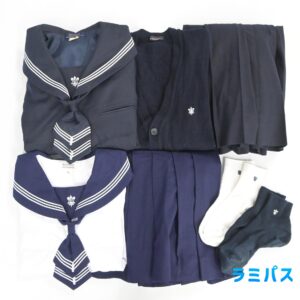 八代白百合学園高校の制服を買取いたしました アイキャッチ画像