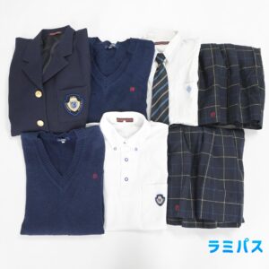 近江高校の制服を買取いたしました アイキャッチ画像