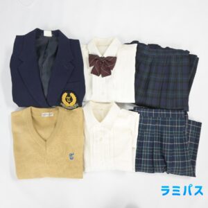 東京高校の制服を買取いたしました アイキャッチ画像